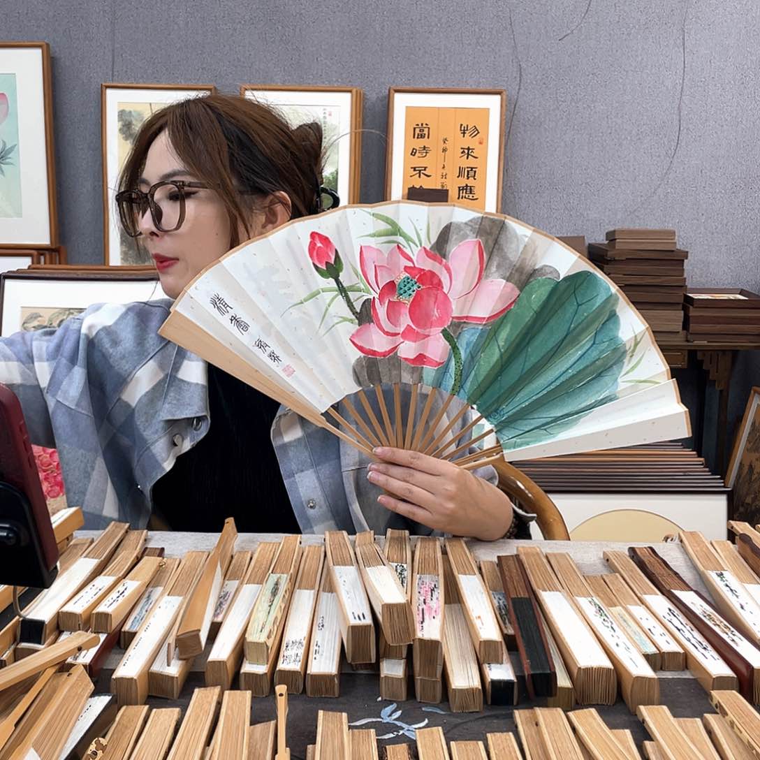 国画10寸玉竹-纯手绘-文玩扇骨（默认粘好）