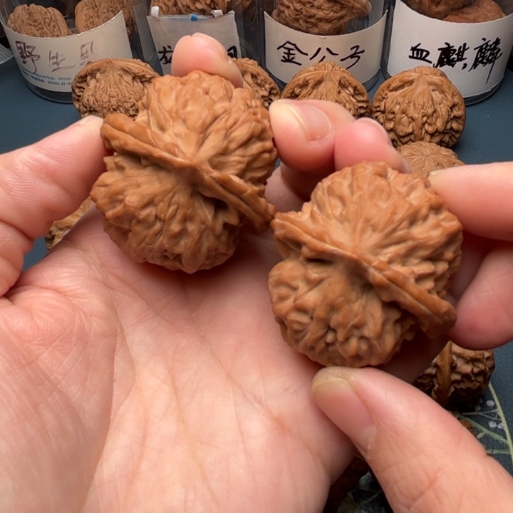 文玩核桃吊坠40全品核欢