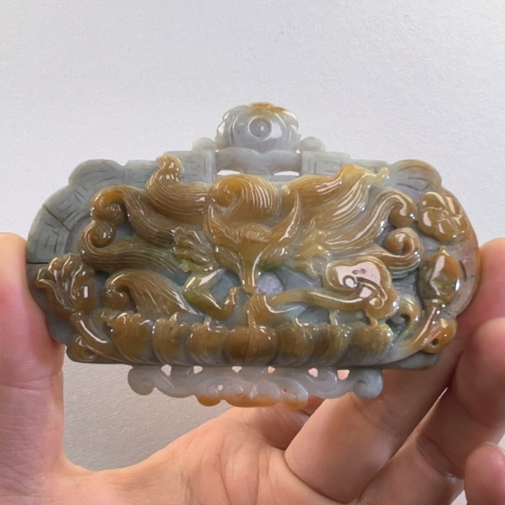 翡翠吊坠(赠链)未镶嵌代编织