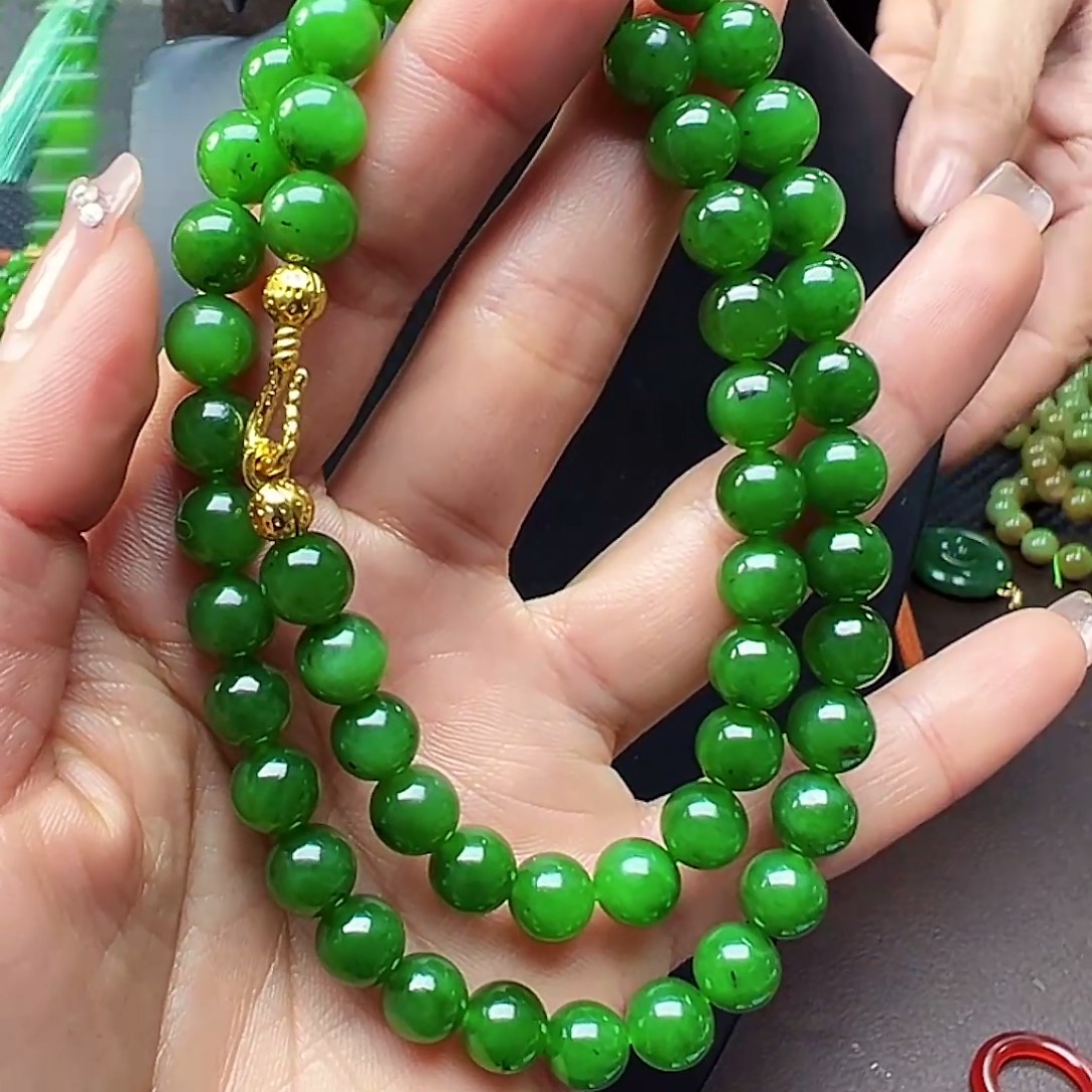 和田玉（碧玉）未镶嵌颈饰卡8