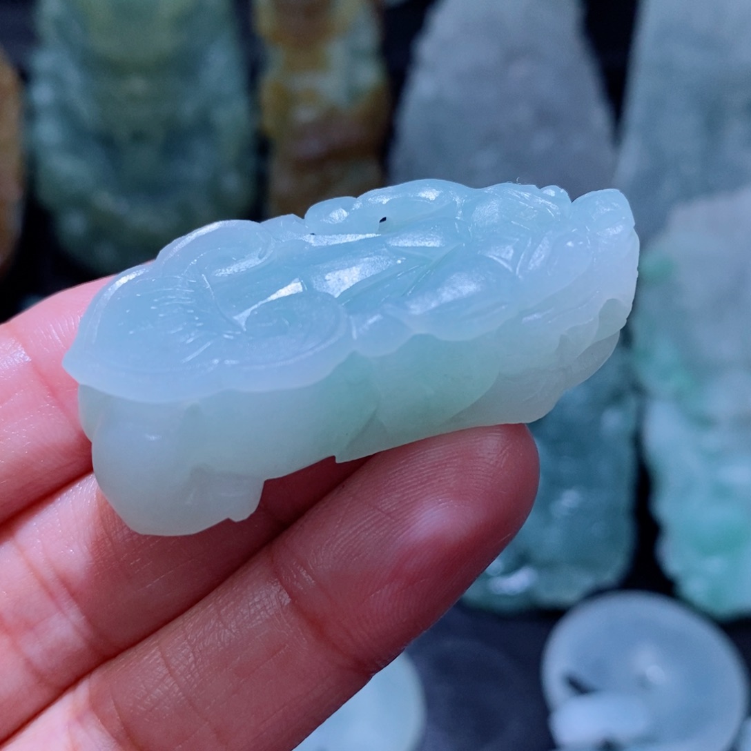 未镶嵌定制翡翠翡翠