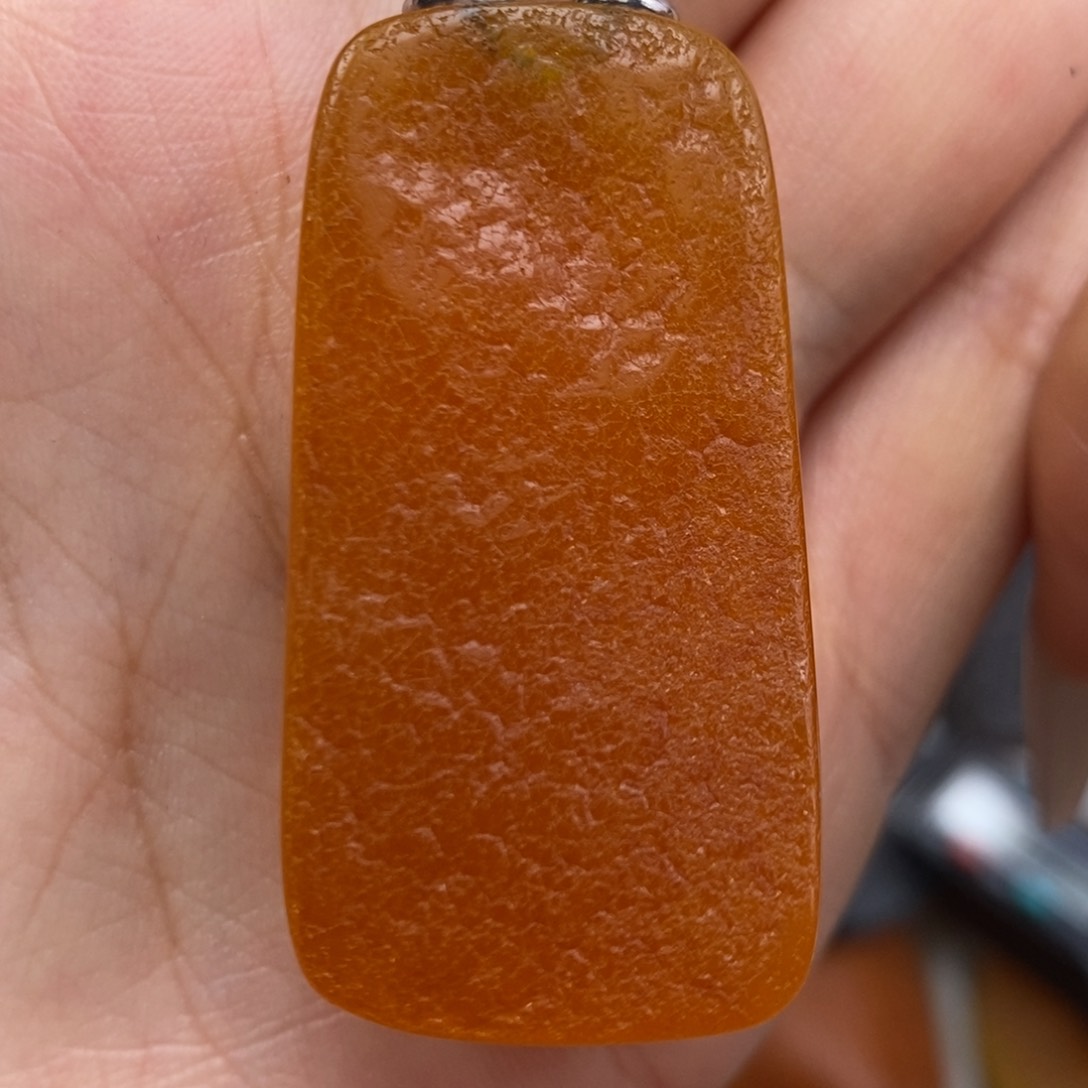 琥珀吊坠(赠链)未镶嵌