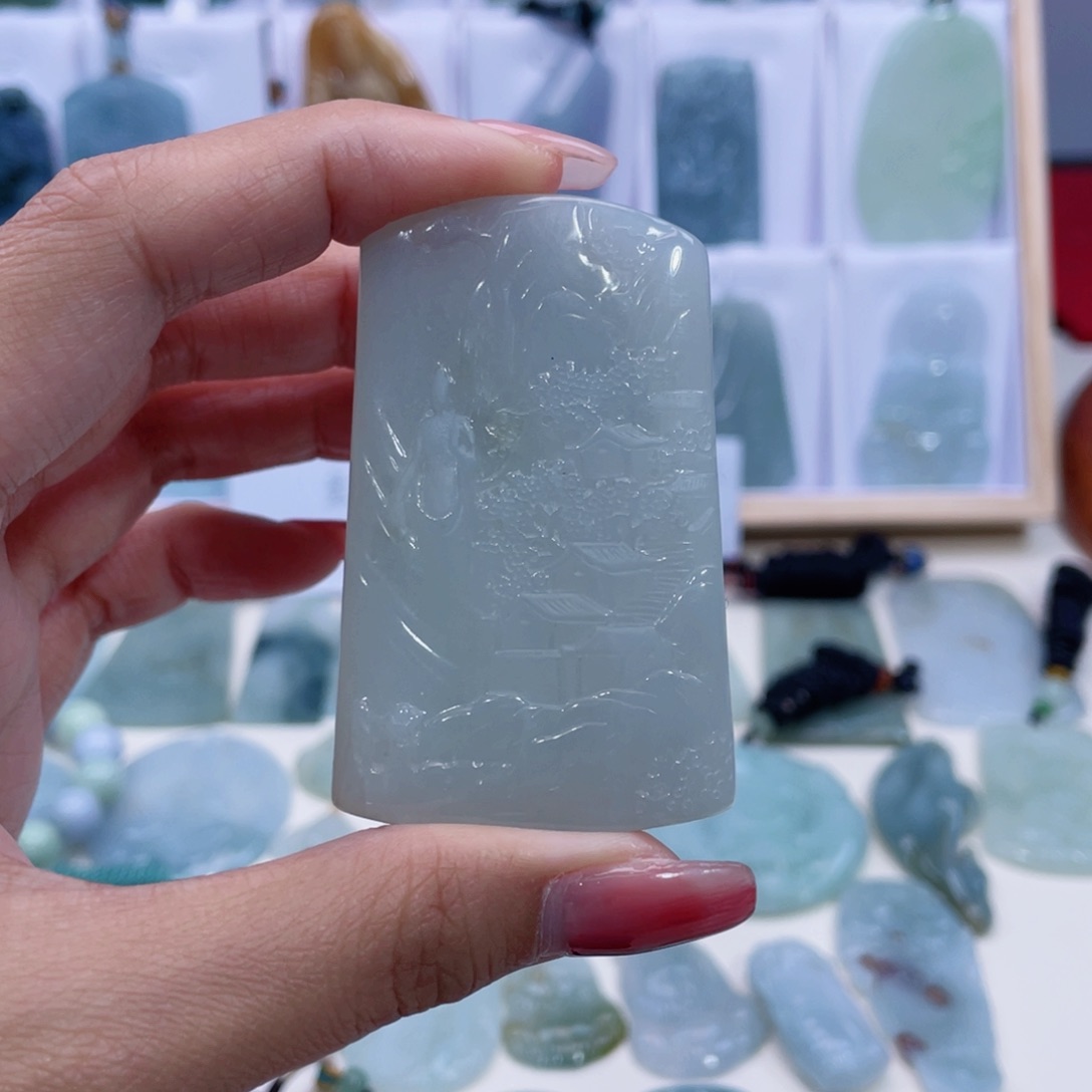 翡翠颈饰未镶嵌缅甸翡翠A货未镶嵌