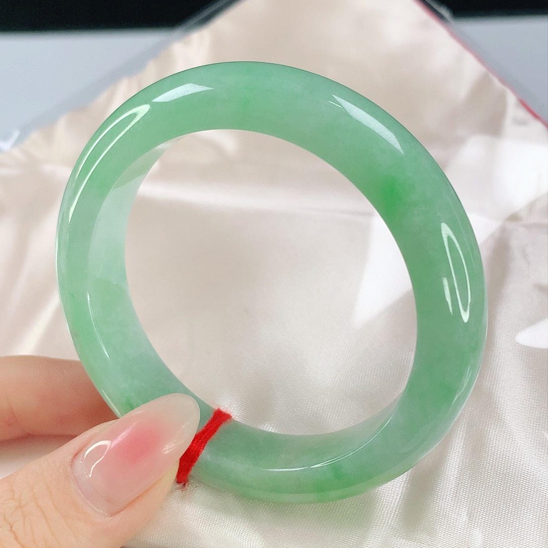 未镶嵌手镯翡翠844