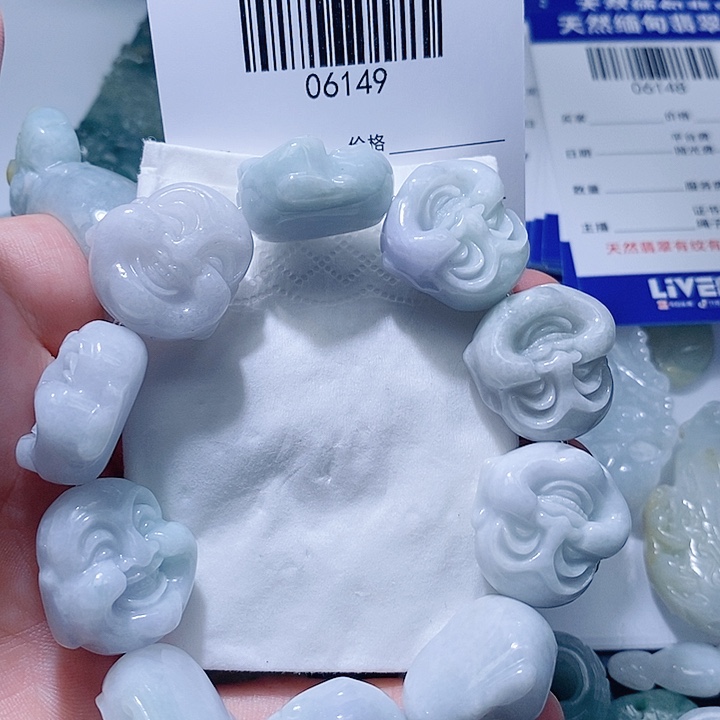 翡翠未镶嵌颈饰天光墟翡翠市场现金代购