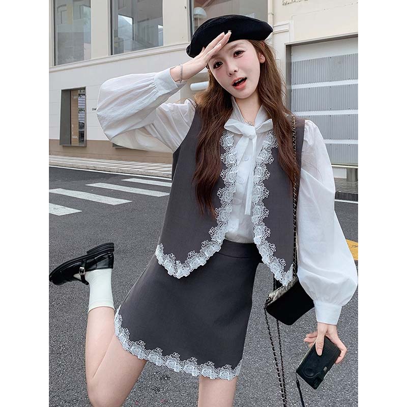 【三件套】【有里布】女2025春秋蕾丝花边马甲短裙白衬衫三件套HY0084
