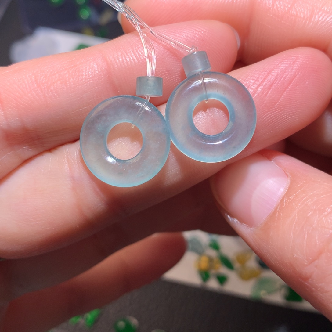 翡翠未镶嵌颈饰甜甜圈