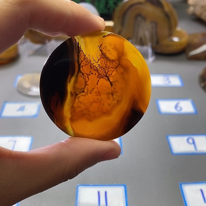 玛瑙/玉髓未镶嵌珠宝半成品102