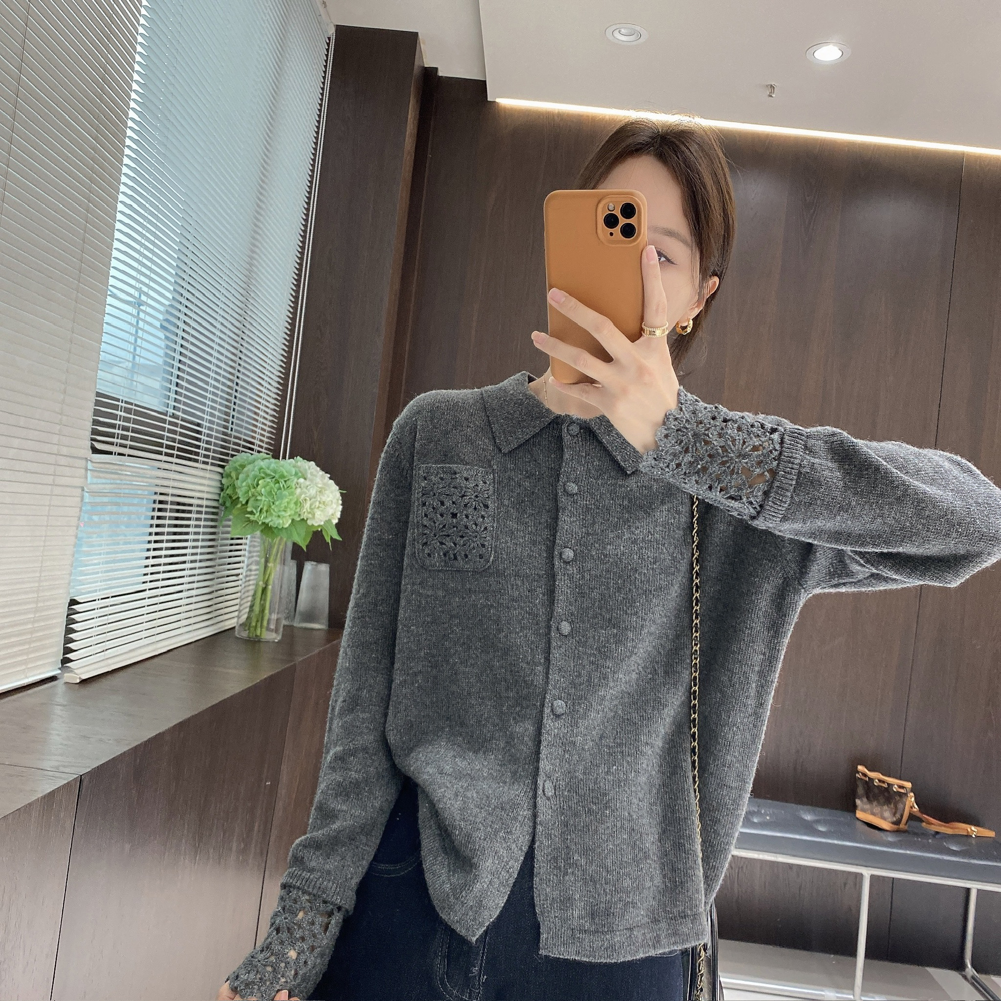 IMFLY金小金自制女装 针织衫DYW10113秋冬翻领镂空钩花针织上衣