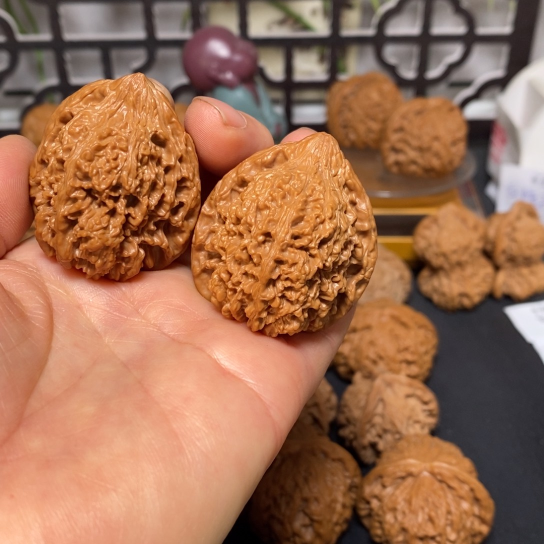 安***烫吊坠文玩核桃满天星