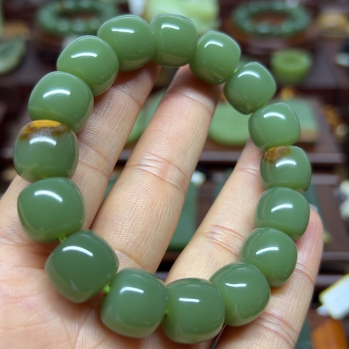 【闪购商品】未镶嵌手链岫岩河磨玉（透闪石质玉）炎*