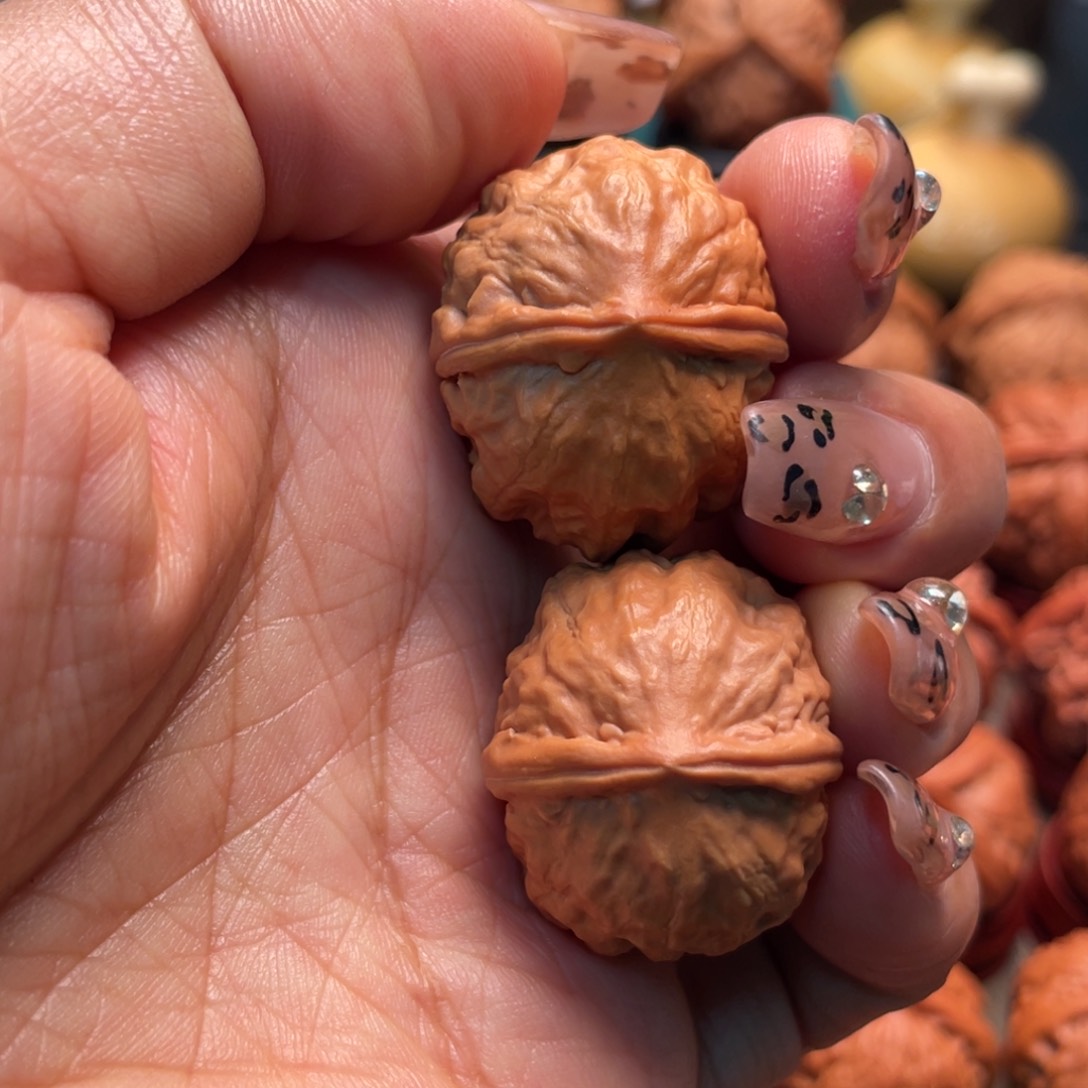 把件文玩核桃肉包