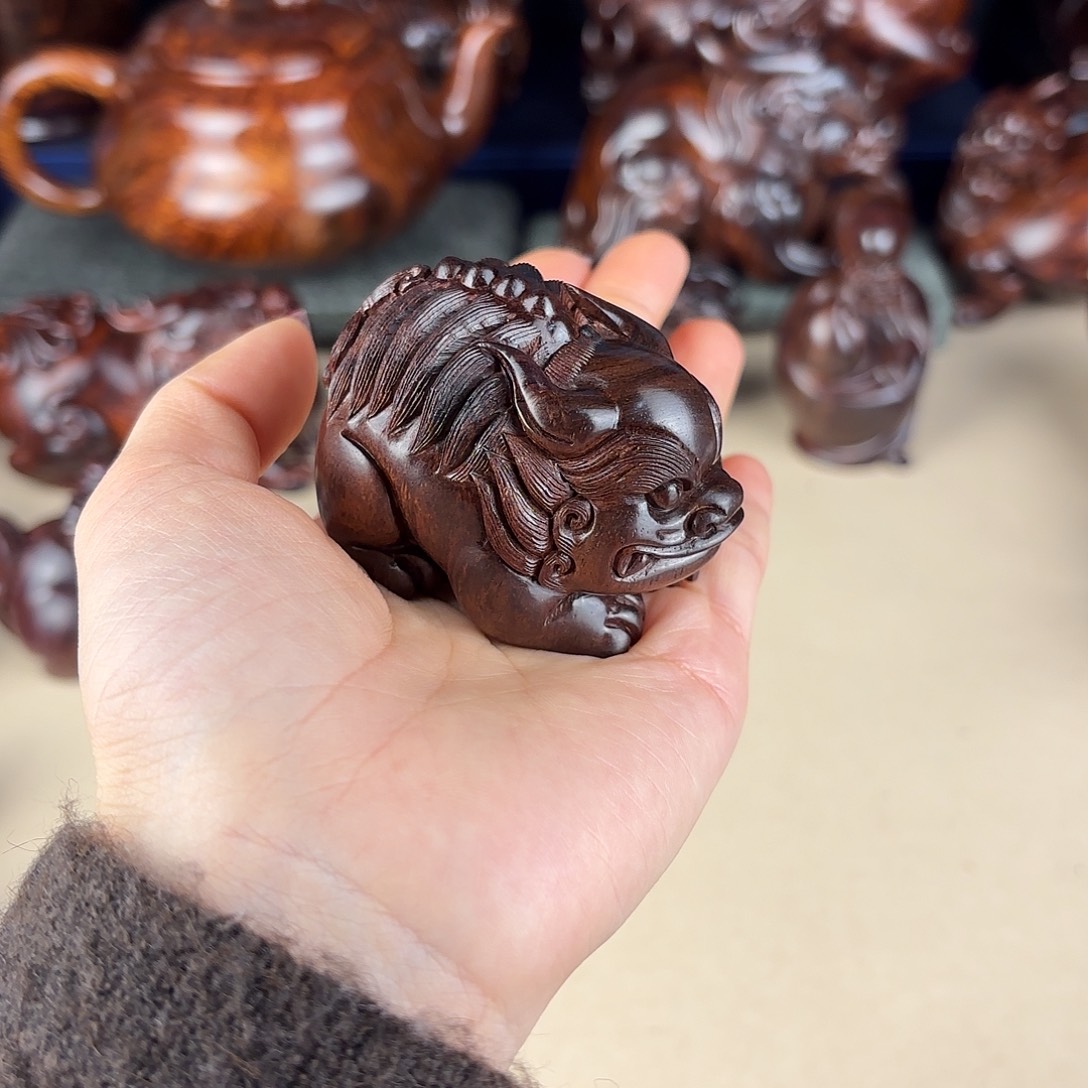 黄花梨/降香黄檀把件把件