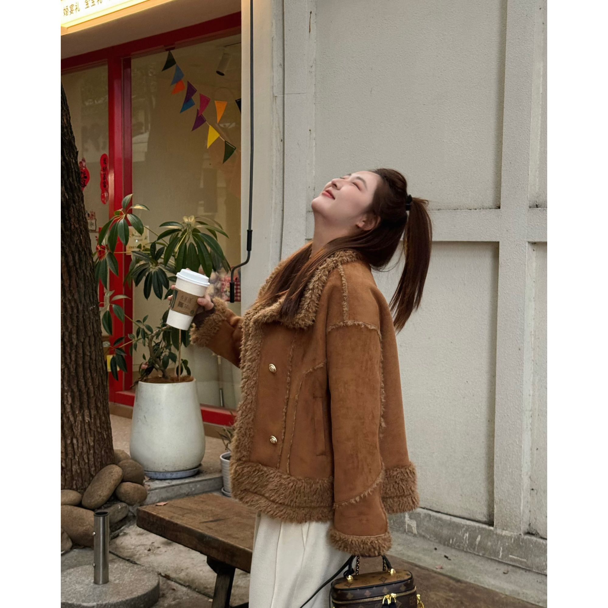 楠序【曼哈顿】源子微胖女装 冬季新麂皮绒加绒加厚高级外套YZ38071