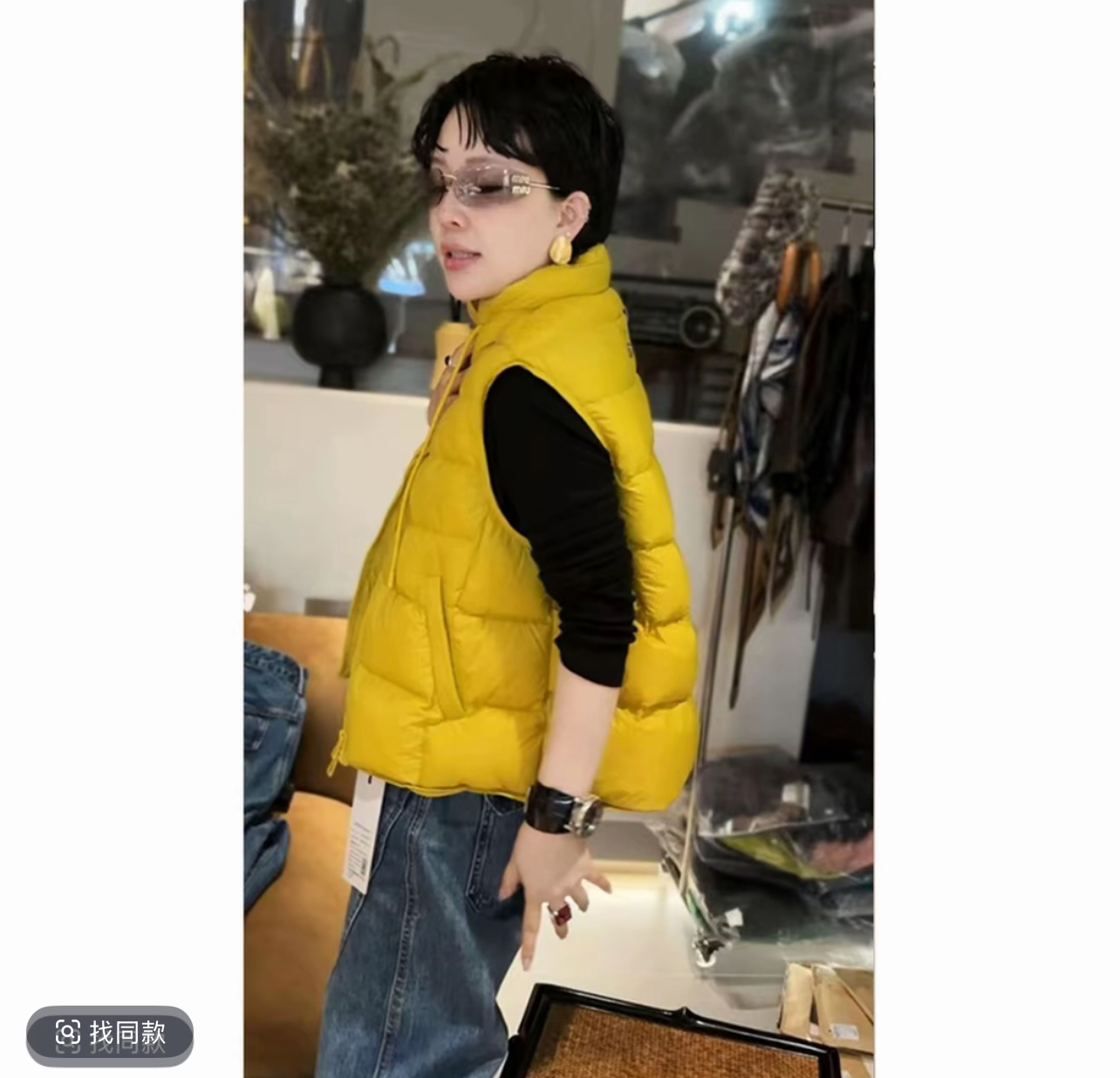 《越穿越爱马甲》新款8501宽松马甲白鸭绒女装保暖无袖马夹轻薄百搭