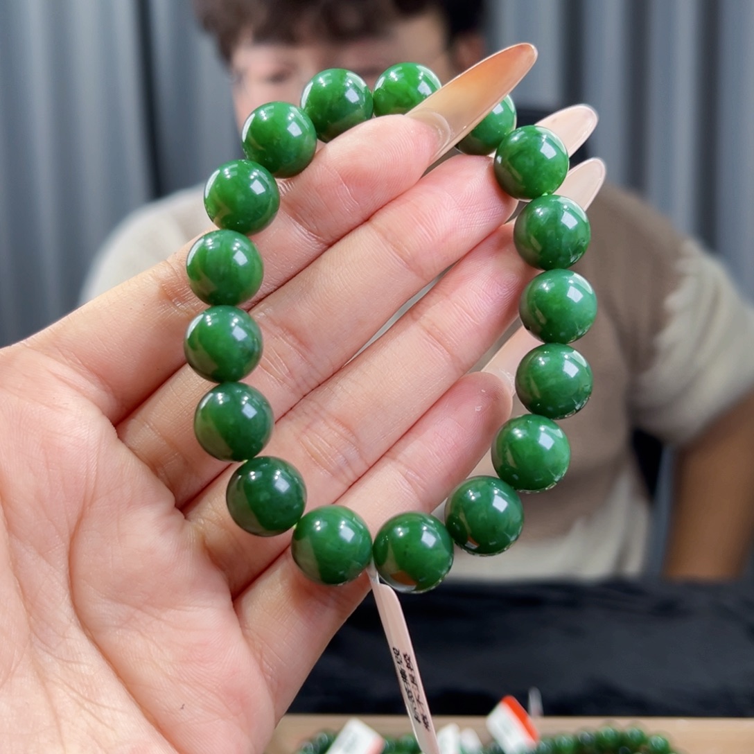 和田玉未镶嵌手串天然和田玉俄碧菠菜绿手串12