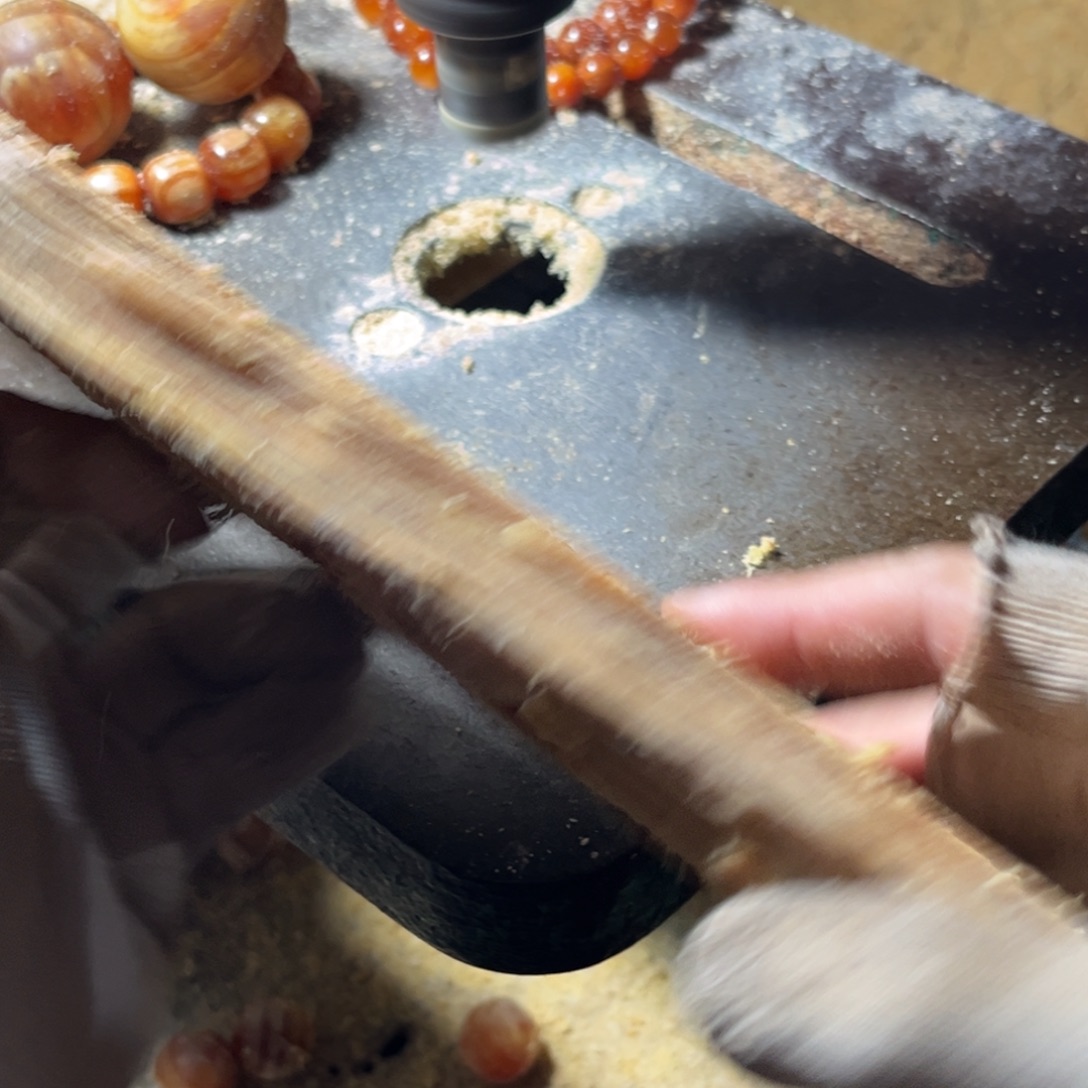 大***里手串/手链松木（琥珀木）我手里的板子