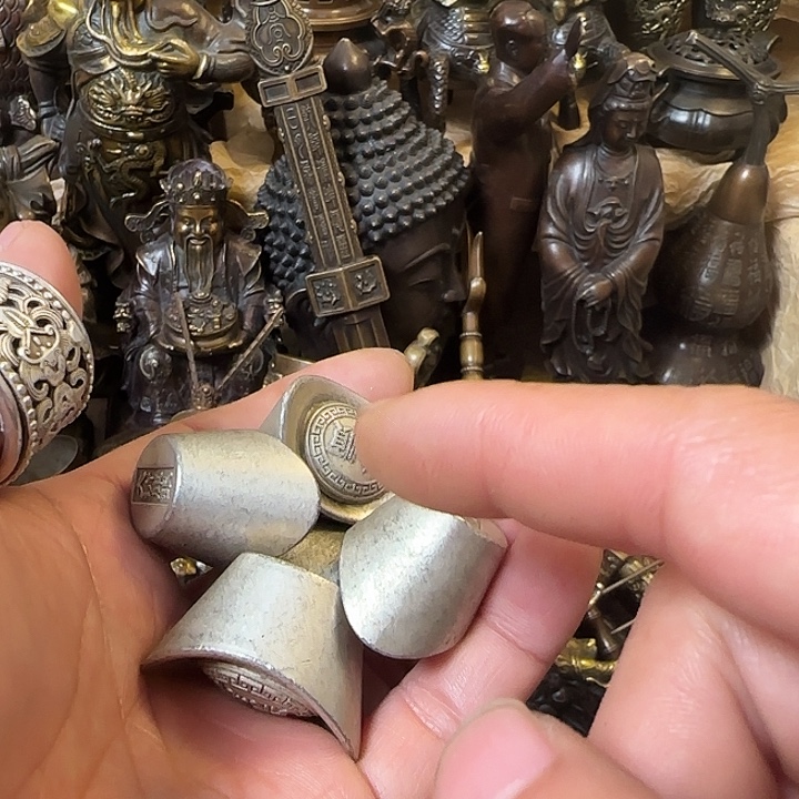 青铜摆件 诚信经营