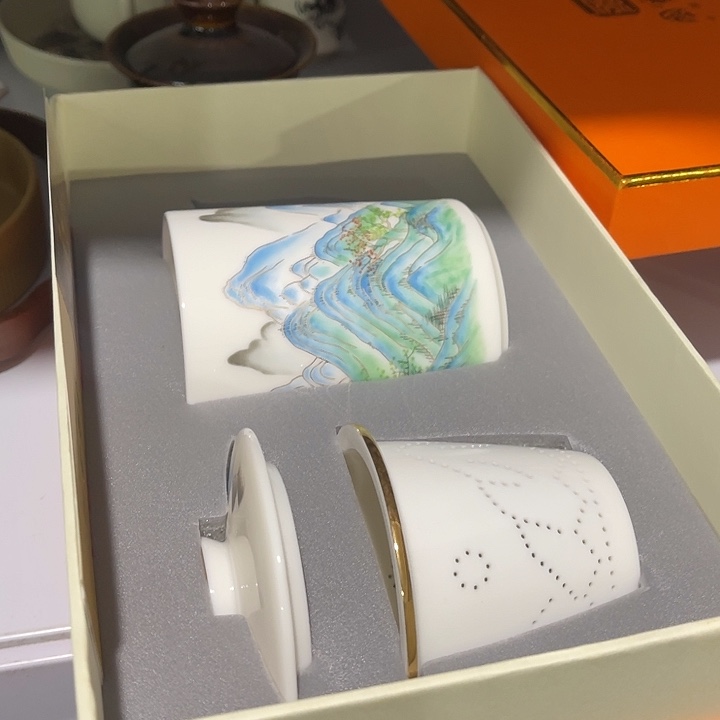 福利待遇多多哦哦哦哦