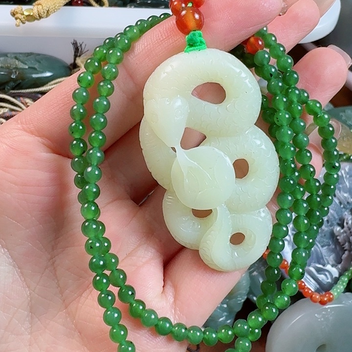 和田玉挂件未镶嵌