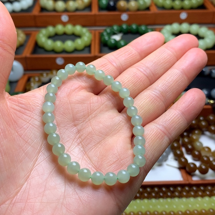 和田玉手串未镶嵌