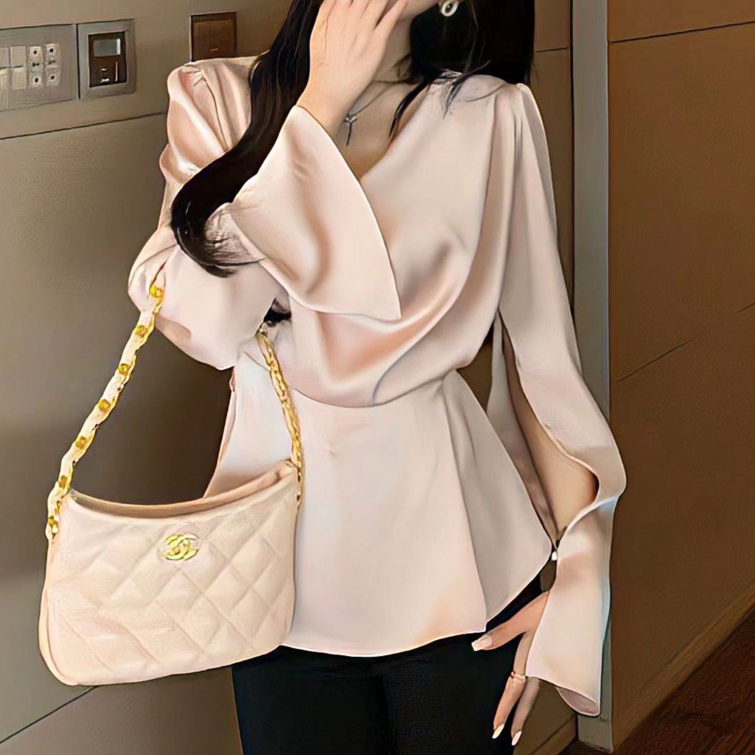 气质缎面长袖衬衫女高级感不规则领堆积喇叭袖收腰系带显瘦上衣韩
