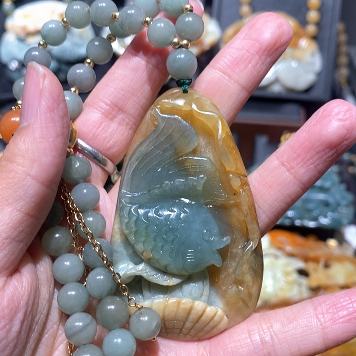 岫玉毛衣链未镶嵌