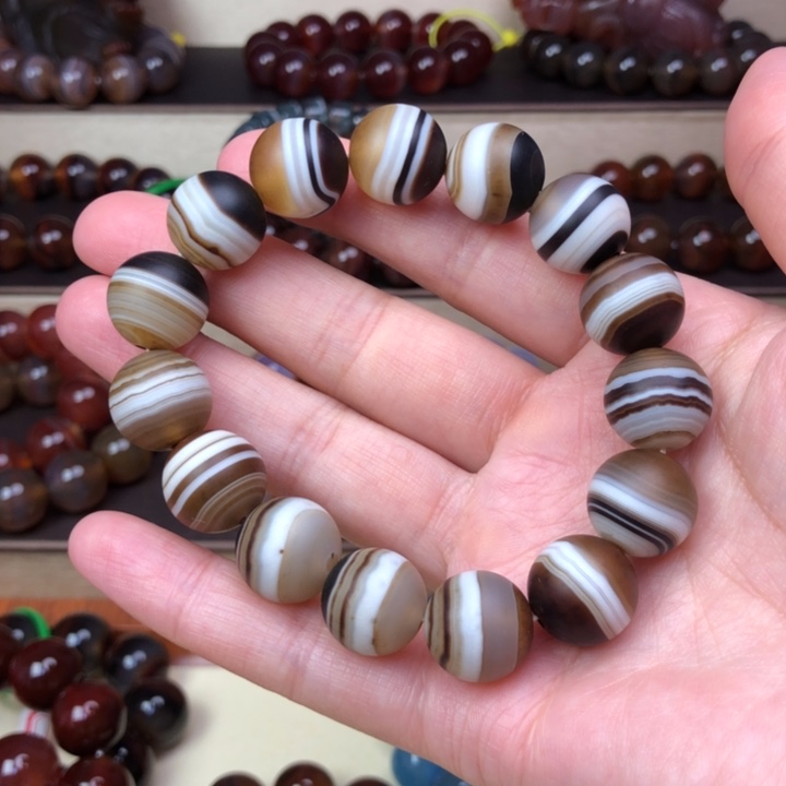 玛瑙/玉髓手串未镶嵌