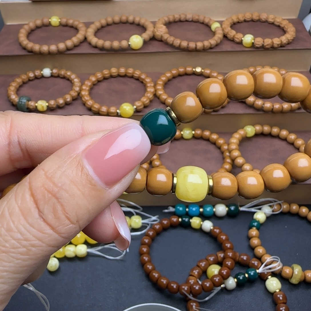 猴头核桃吊坠配饰蜡10+雪巴珠