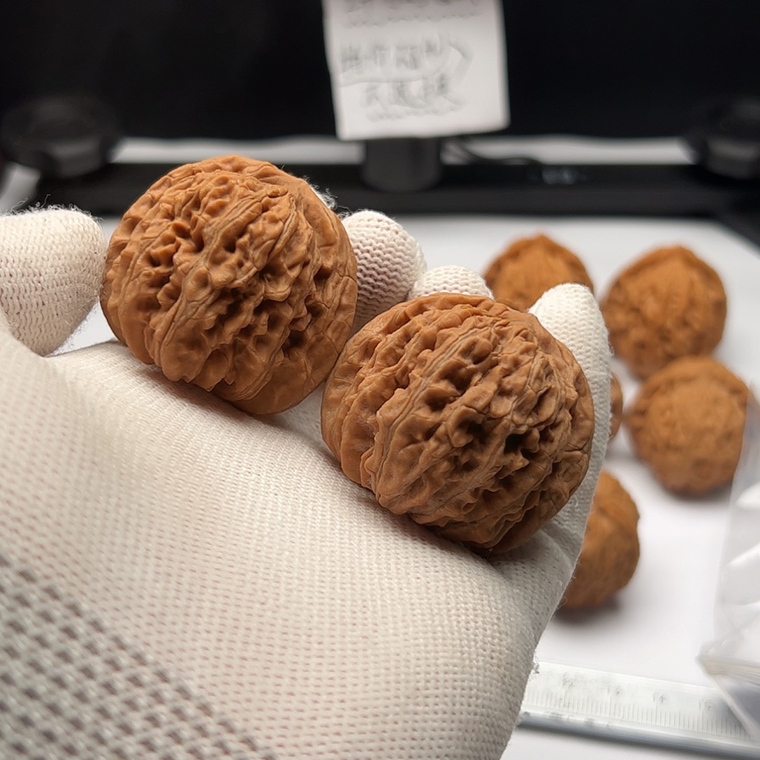 文玩核桃把件104四座楼偏远不包邮不退不换