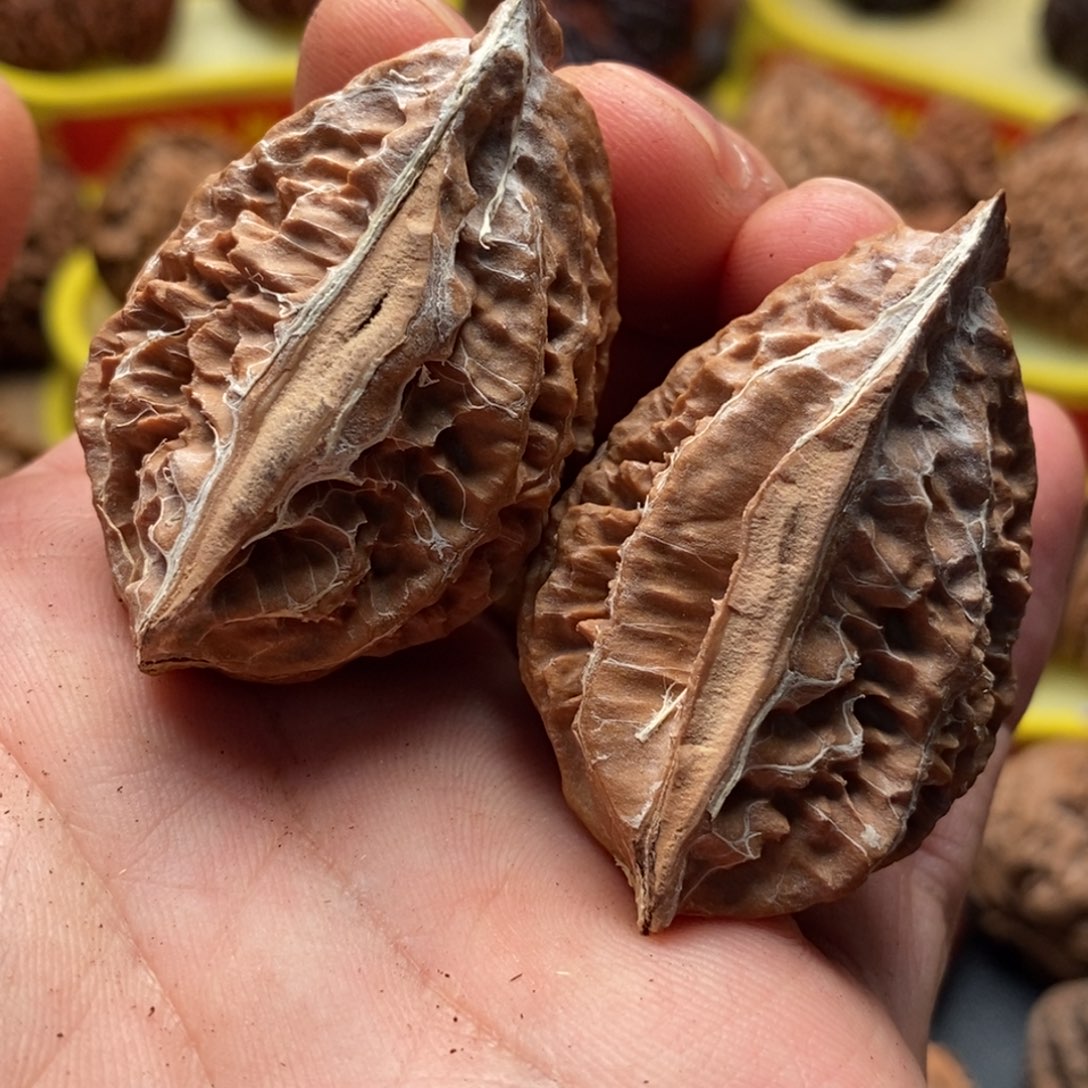 文玩核桃吊坠默认有毛病看好拍21