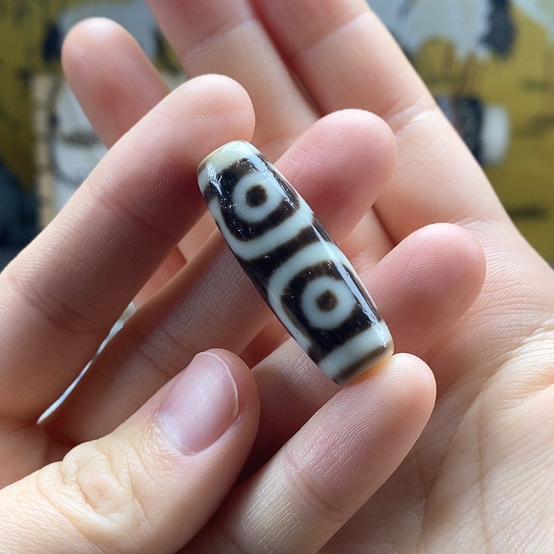 玛瑙/玉髓散珠三眼