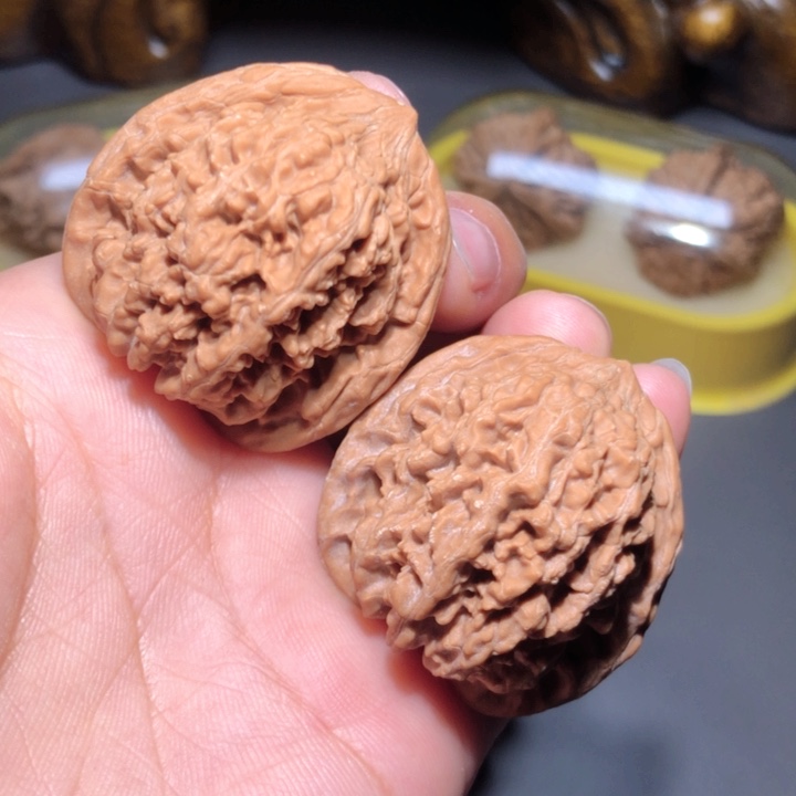 文玩核桃把件38满天星