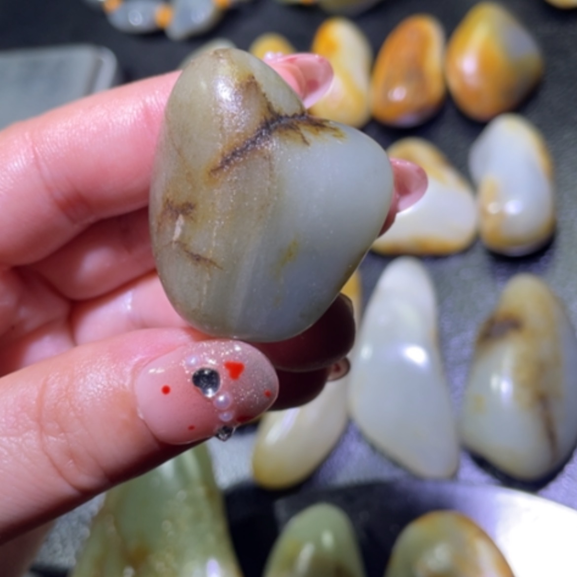【闪购商品】颈饰未镶嵌和田玉