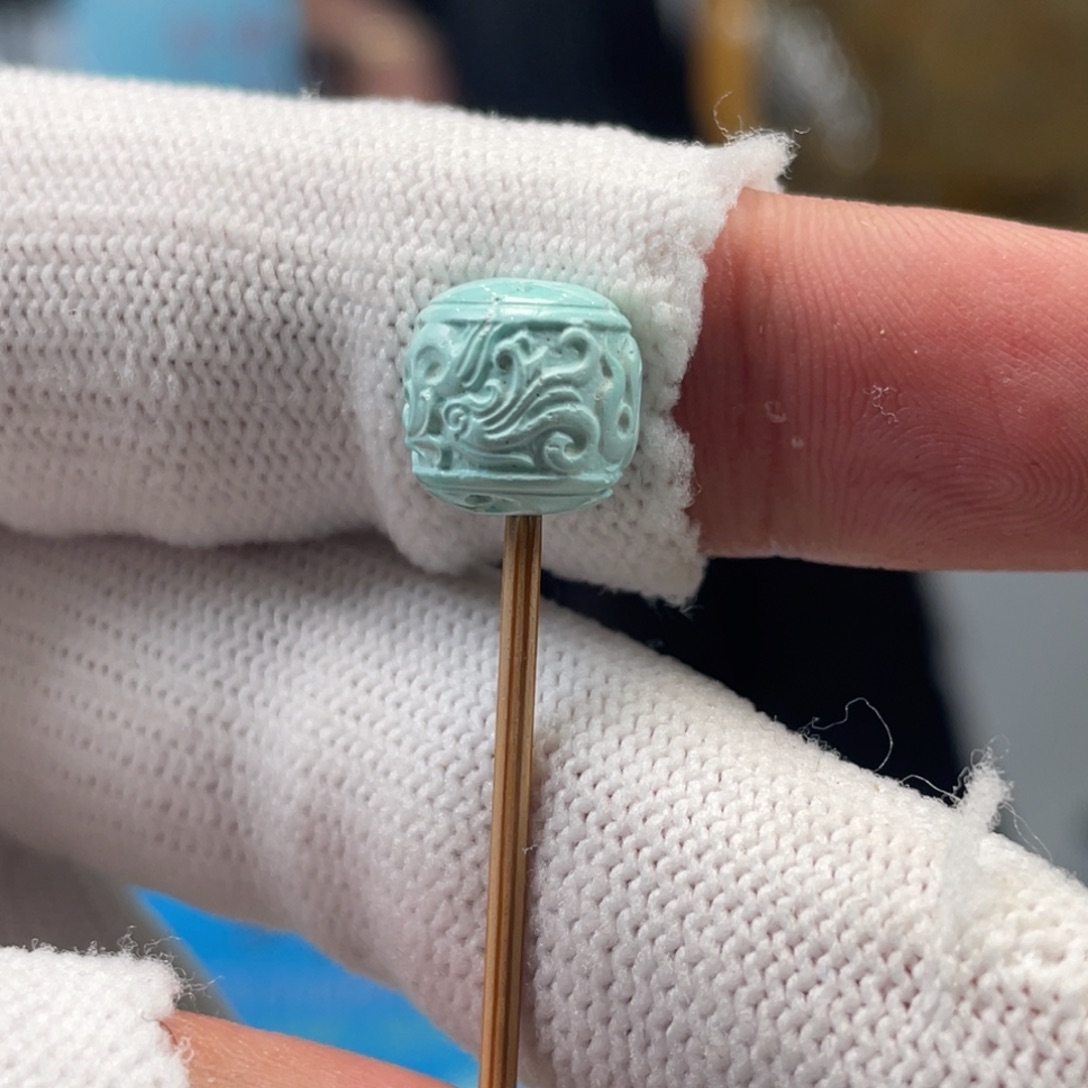 绿松石未镶嵌挂件