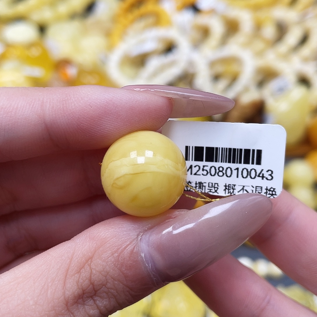 琥珀未镶嵌裸石16.8mm浓蜡圆珠