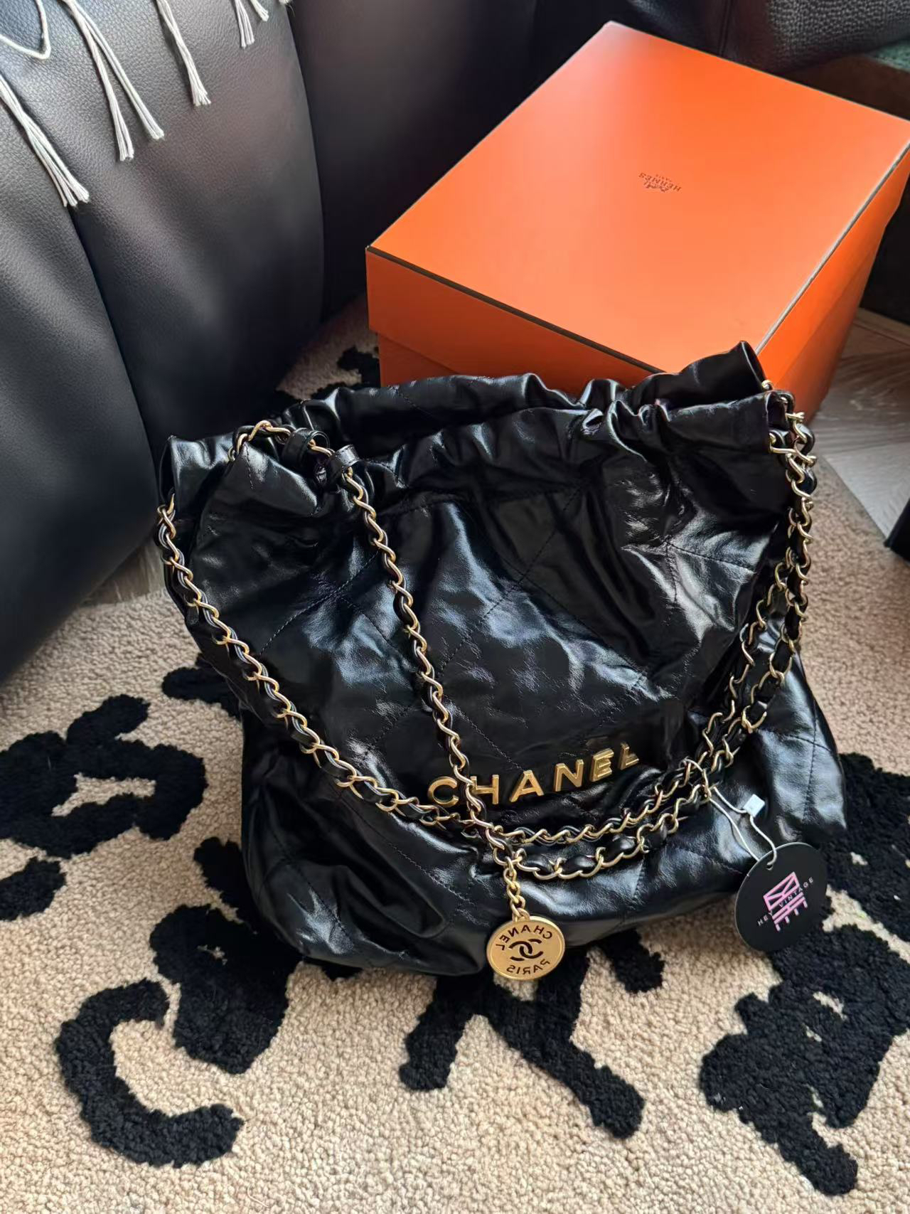 99新 Chanel/香奈儿 展会外场  黑金22bag包  小号  