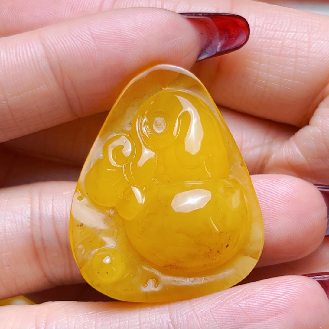 未镶嵌蜜蜡裸石32mm瑕疵葫芦雕刻水滴吊坠