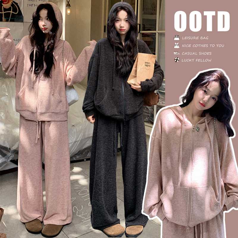 慵懒风孕妇装秋冬季套装韩版运动休闲套百搭连帽上衣阔腿裤两件套