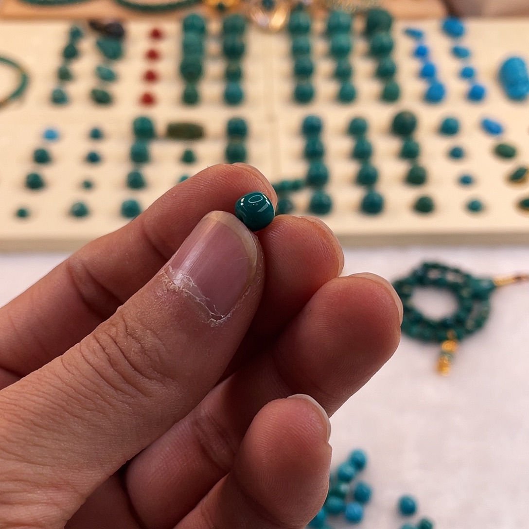 绿松石未镶嵌耳饰