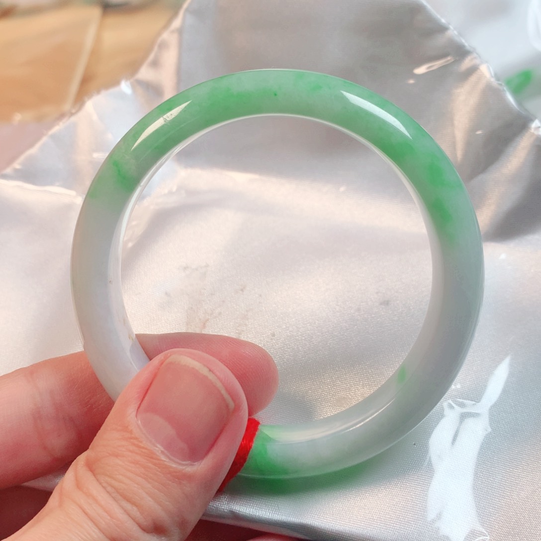 翡翠手镯未镶嵌翡翠手镯57