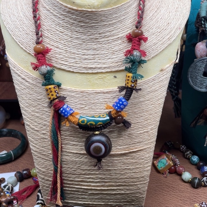 玛瑙/玉髓颈饰未镶嵌