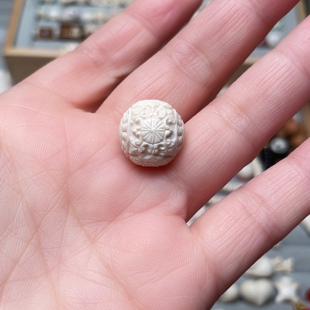 手串/手链/手镯猛犸象牙六字圆珠