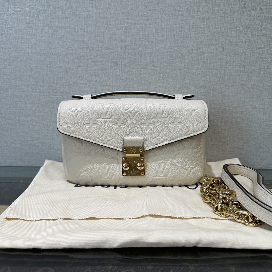 99新 LouisVuitton/路易威登 白金牛皮压花mini邮差包 06761