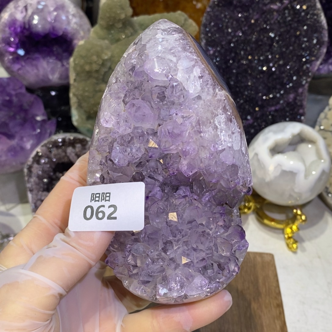 水晶大型摆件（非配饰）未镶嵌