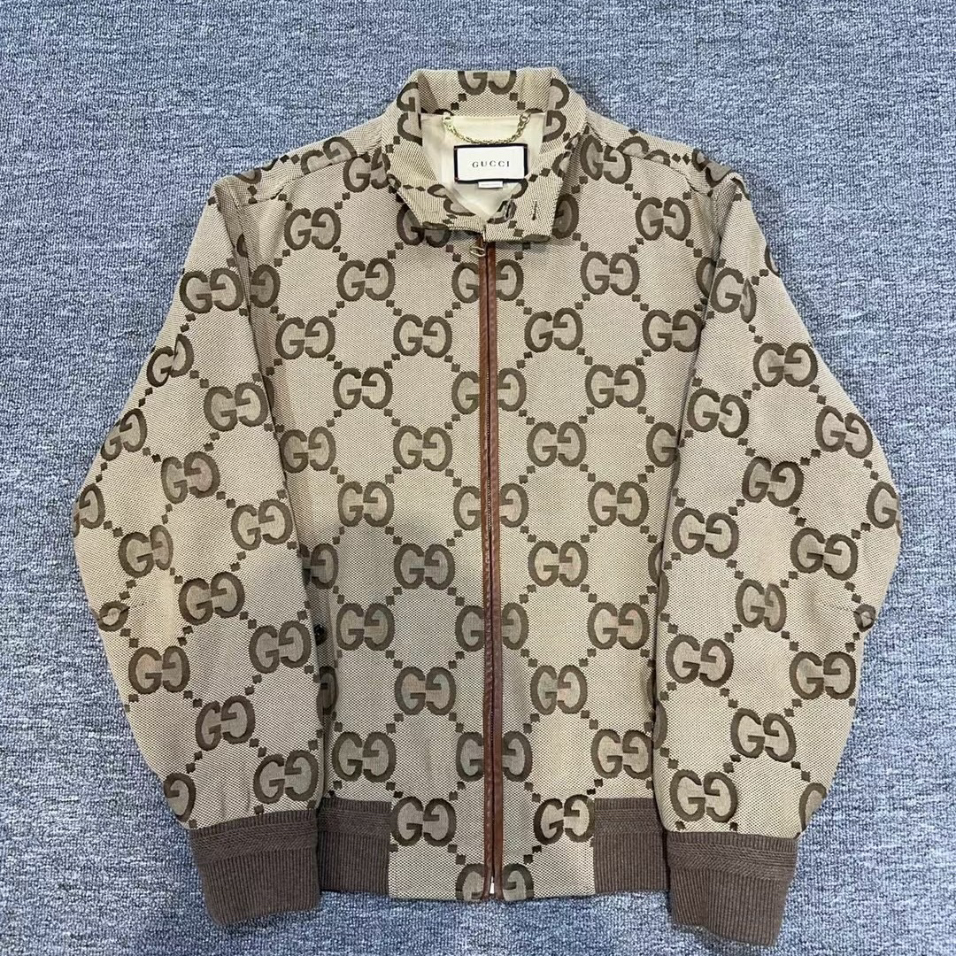 99新 GUCCI/古驰 老花满印拉链外套 /尺码：48