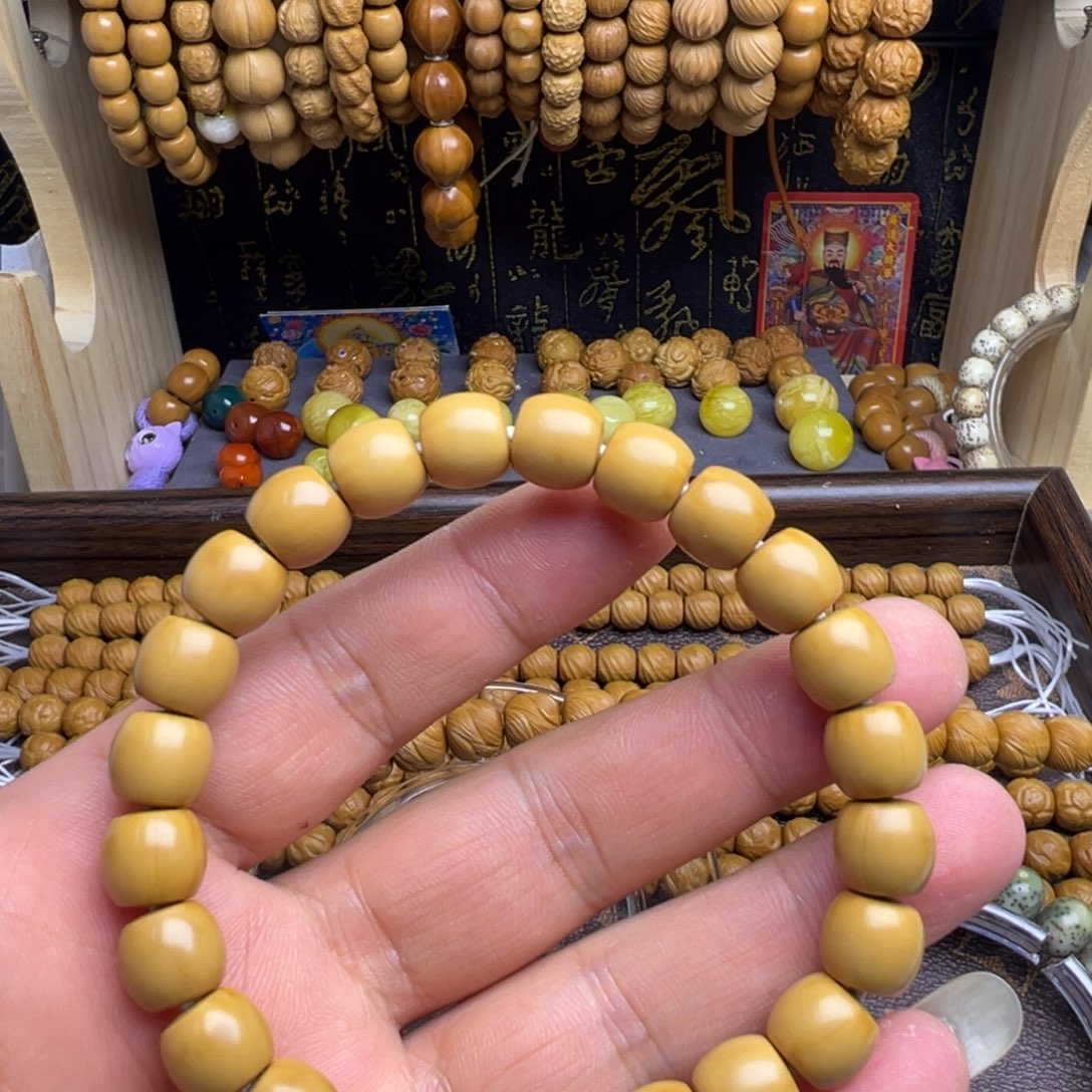 ᦦ****手串猴头核桃全品无暇直切