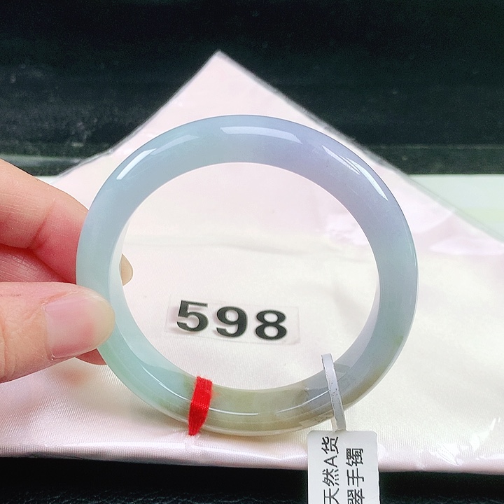 未镶嵌手镯翡翠598