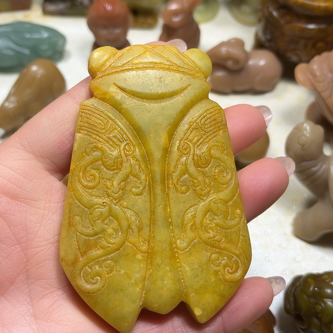 白玉菩提吊坠白玉菩提吊坠