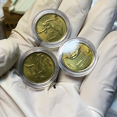 其他普通金属六运会套装品如图，，，，，，，